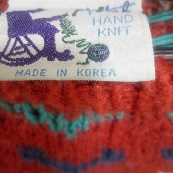 "Aitch", Hand Knit Men's Sweater - Picture 3 of 8